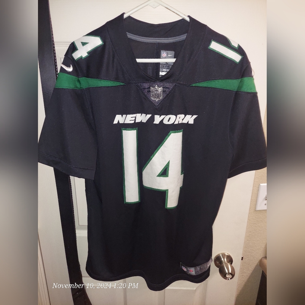 NEW YORK JETS NFL NIKE JERSEY Sam Darnold # 14 Large